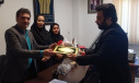 اهدا لوح تقدیر به کارشناسان روابط عمومی مراکز آموزش علمی کاربردی گلستان