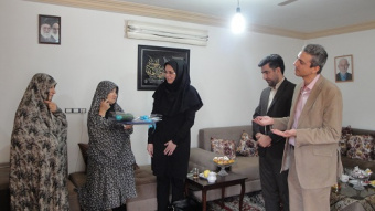 کارکنان دانشگاه جامع علمی-کاربردی استان گلستان با مادران شهدا دیدار کردند