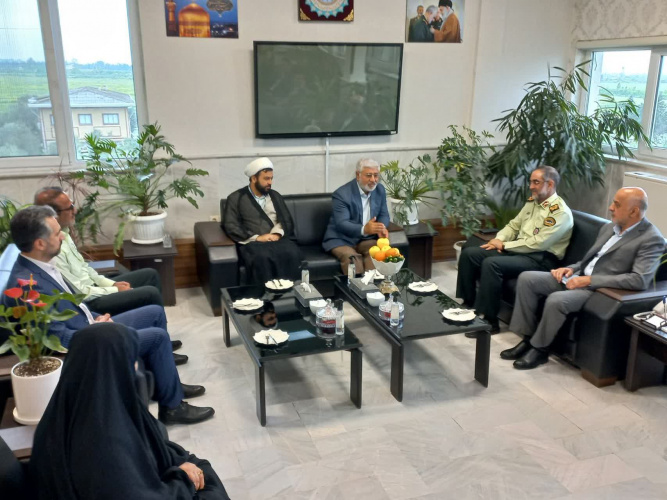 دیدار رئیس و کارکنان دانشگاه جامع علمی کاربردی گلستان با فرمانده انتظامی استان گلستان