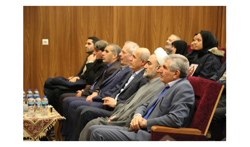 برگزاری آیین گرامیداشت یاد و خاطره شهدای دانشجوی دفاع مقدس 12 روزه